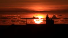 Lighthouse Sunset 1600×900