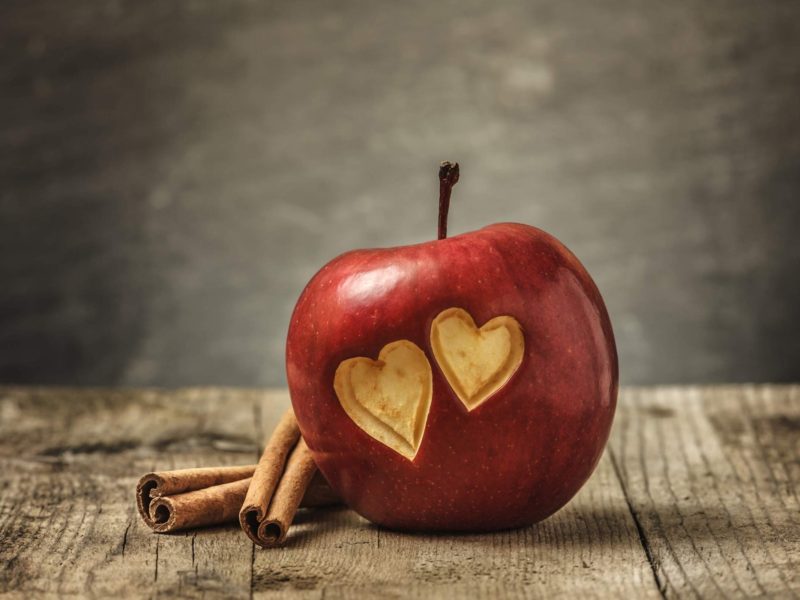 Sweet Hearts Apple